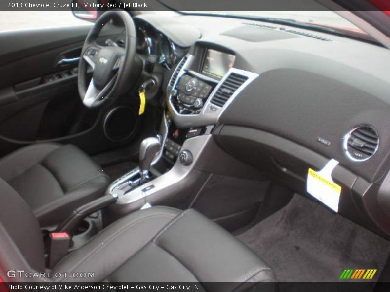Dashboard of 2013 Cruze LT