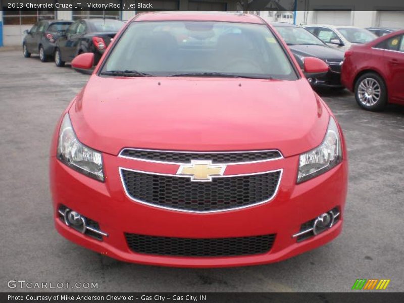 Victory Red / Jet Black 2013 Chevrolet Cruze LT