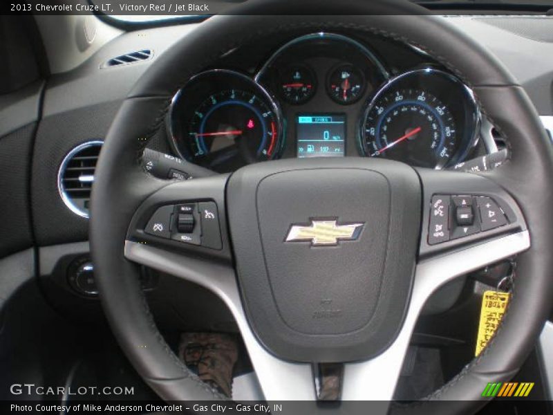 Victory Red / Jet Black 2013 Chevrolet Cruze LT