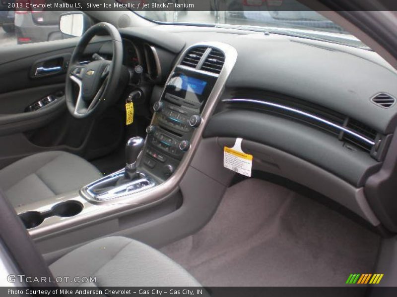 Silver Ice Metallic / Jet Black/Titanium 2013 Chevrolet Malibu LS