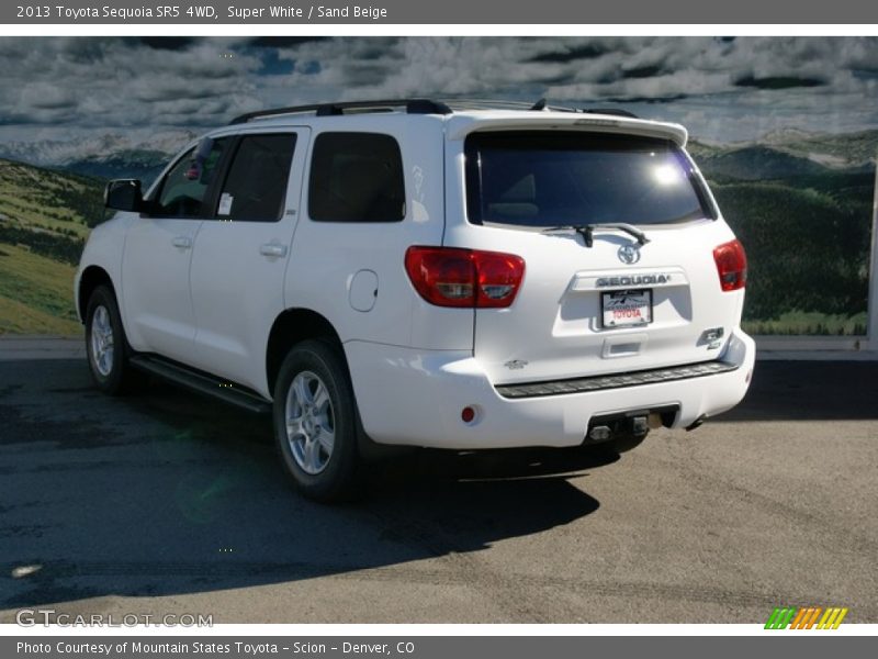 Super White / Sand Beige 2013 Toyota Sequoia SR5 4WD