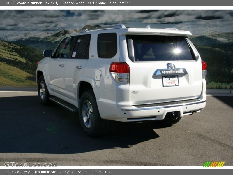 Blizzard White Pearl / Sand Beige Leather 2013 Toyota 4Runner SR5 4x4