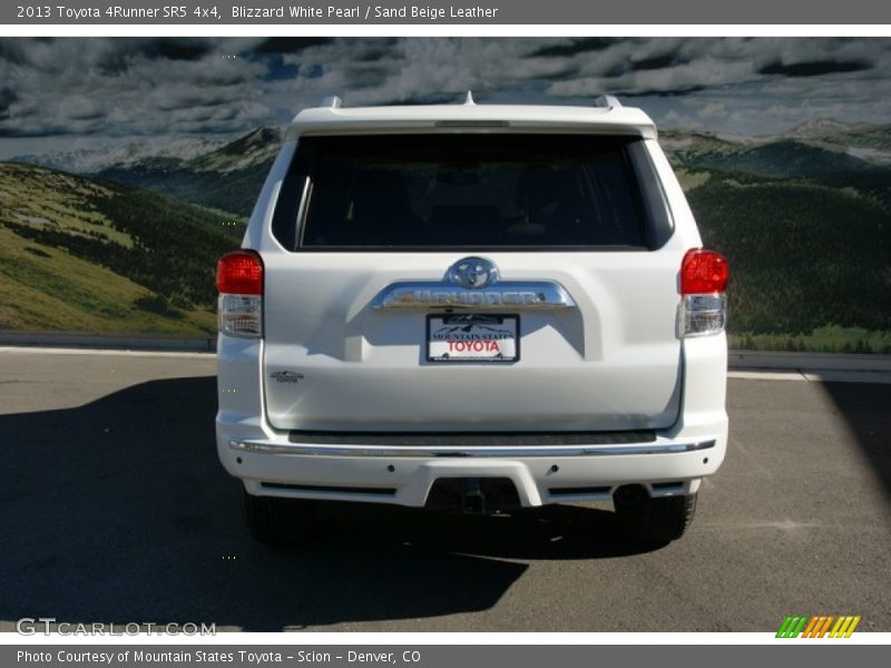 Blizzard White Pearl / Sand Beige Leather 2013 Toyota 4Runner SR5 4x4