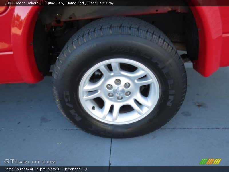 Flame Red / Dark Slate Gray 2004 Dodge Dakota SLT Quad Cab