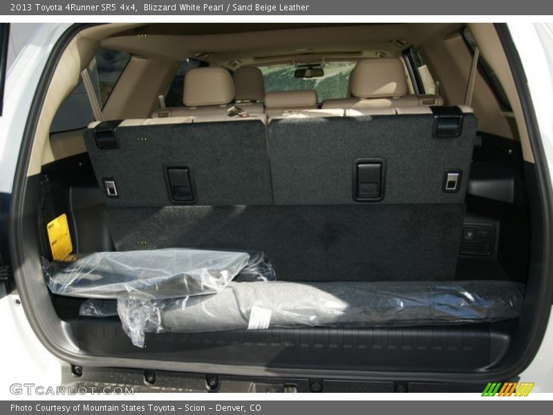 Blizzard White Pearl / Sand Beige Leather 2013 Toyota 4Runner SR5 4x4