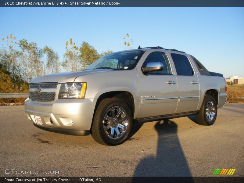 Sheer Silver Metallic / Ebony 2010 Chevrolet Avalanche LTZ 4x4