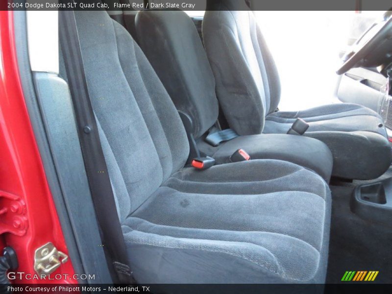 Flame Red / Dark Slate Gray 2004 Dodge Dakota SLT Quad Cab