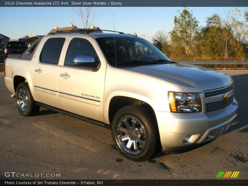 Sheer Silver Metallic / Ebony 2010 Chevrolet Avalanche LTZ 4x4