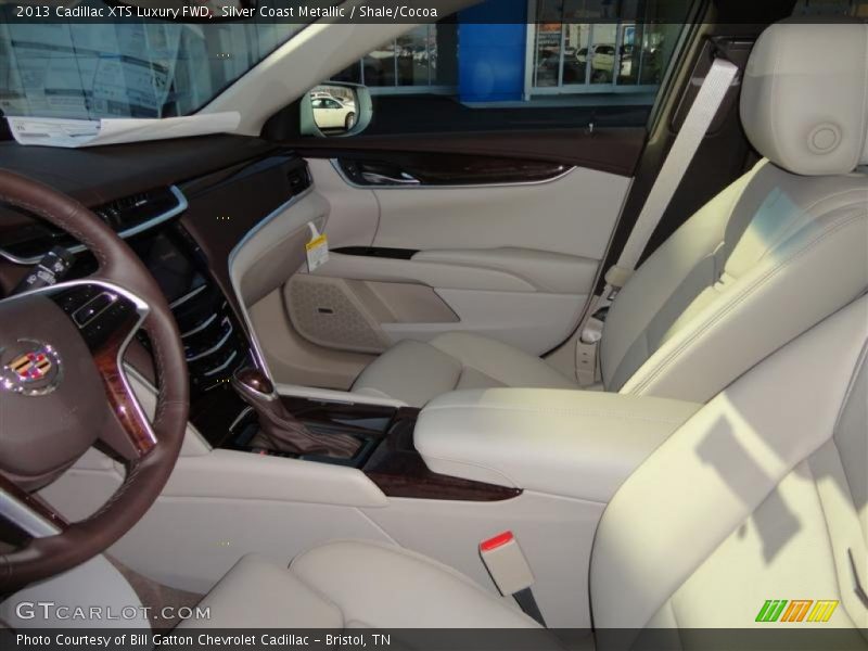 Silver Coast Metallic / Shale/Cocoa 2013 Cadillac XTS Luxury FWD