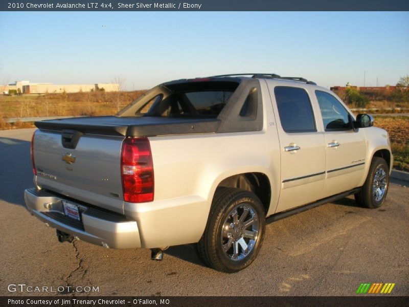 Sheer Silver Metallic / Ebony 2010 Chevrolet Avalanche LTZ 4x4