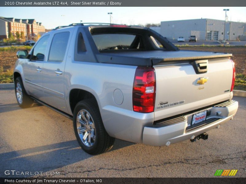 Sheer Silver Metallic / Ebony 2010 Chevrolet Avalanche LTZ 4x4