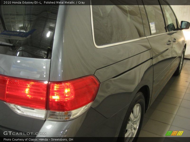 Polished Metal Metallic / Gray 2010 Honda Odyssey EX-L