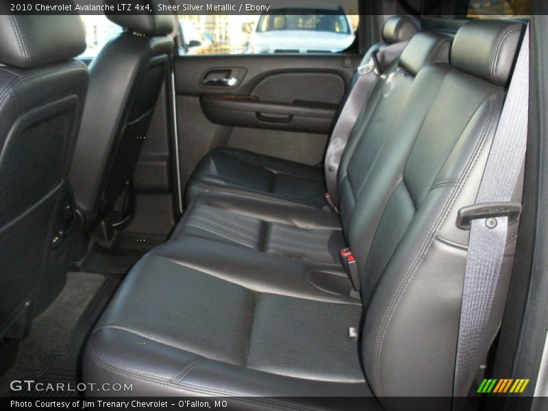 Sheer Silver Metallic / Ebony 2010 Chevrolet Avalanche LTZ 4x4