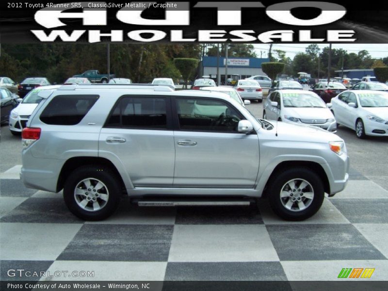 Classic Silver Metallic / Graphite 2012 Toyota 4Runner SR5