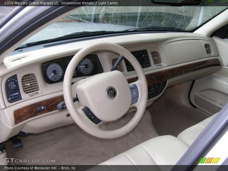 Smokestone Metallic / Light Camel 2009 Mercury Grand Marquis LS