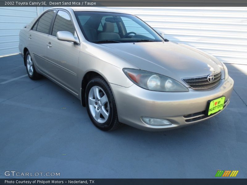 Desert Sand Mica / Taupe 2002 Toyota Camry SE