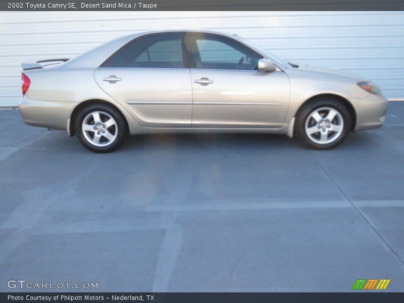 Desert Sand Mica / Taupe 2002 Toyota Camry SE