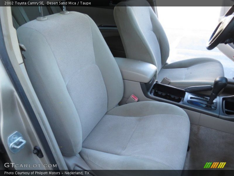Desert Sand Mica / Taupe 2002 Toyota Camry SE