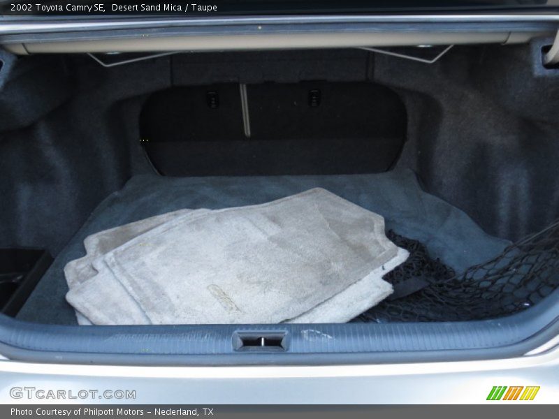 Desert Sand Mica / Taupe 2002 Toyota Camry SE