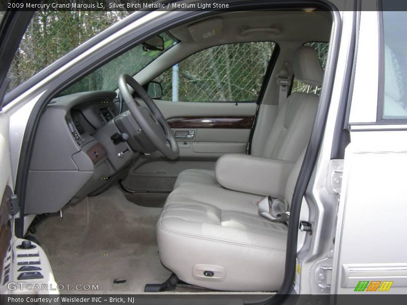 Silver Birch Metallic / Medium Light Stone 2009 Mercury Grand Marquis LS