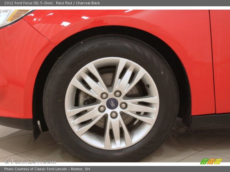 2012 Focus SEL 5-Door Wheel