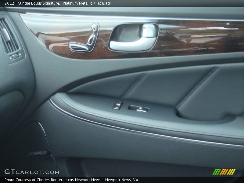 Controls of 2012 Equus Signature