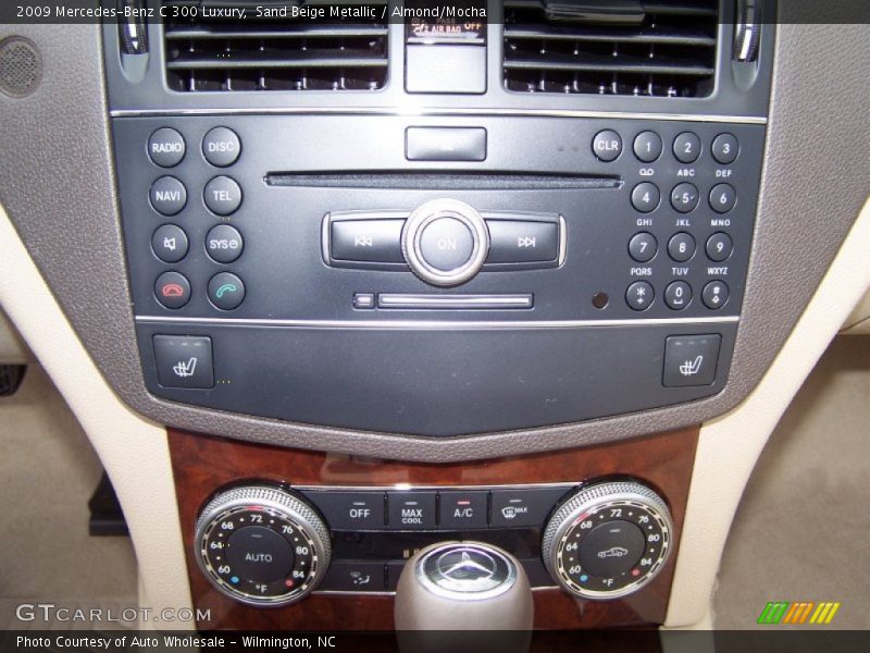 Sand Beige Metallic / Almond/Mocha 2009 Mercedes-Benz C 300 Luxury