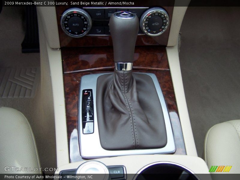 Sand Beige Metallic / Almond/Mocha 2009 Mercedes-Benz C 300 Luxury