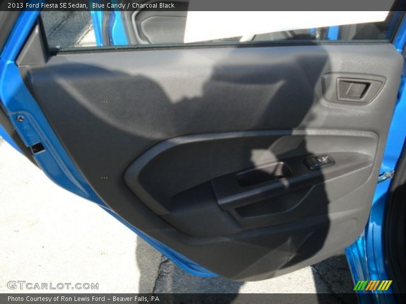 Blue Candy / Charcoal Black 2013 Ford Fiesta SE Sedan