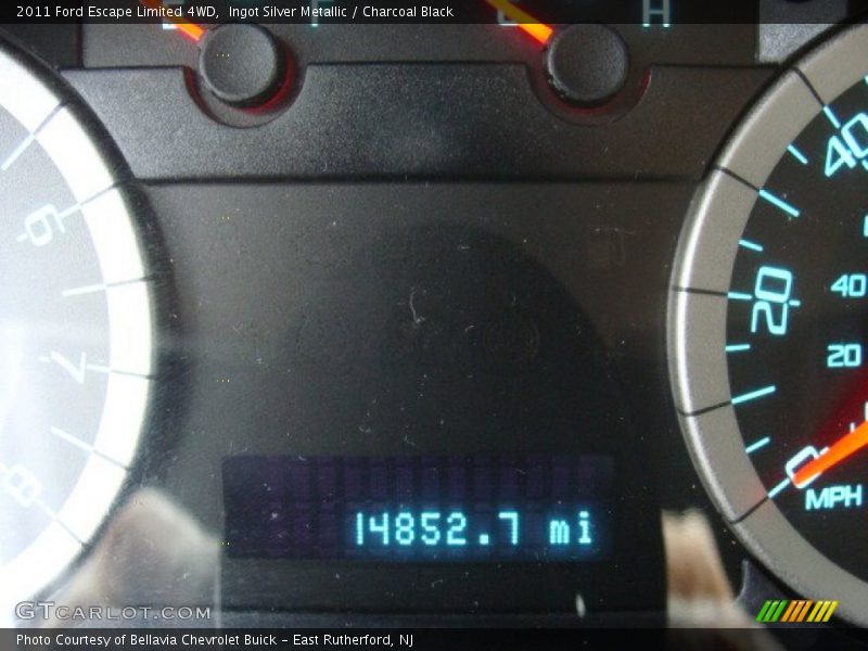 Ingot Silver Metallic / Charcoal Black 2011 Ford Escape Limited 4WD