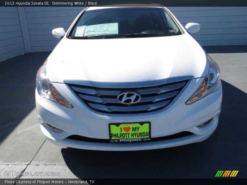 Shimmering White / Black 2013 Hyundai Sonata SE