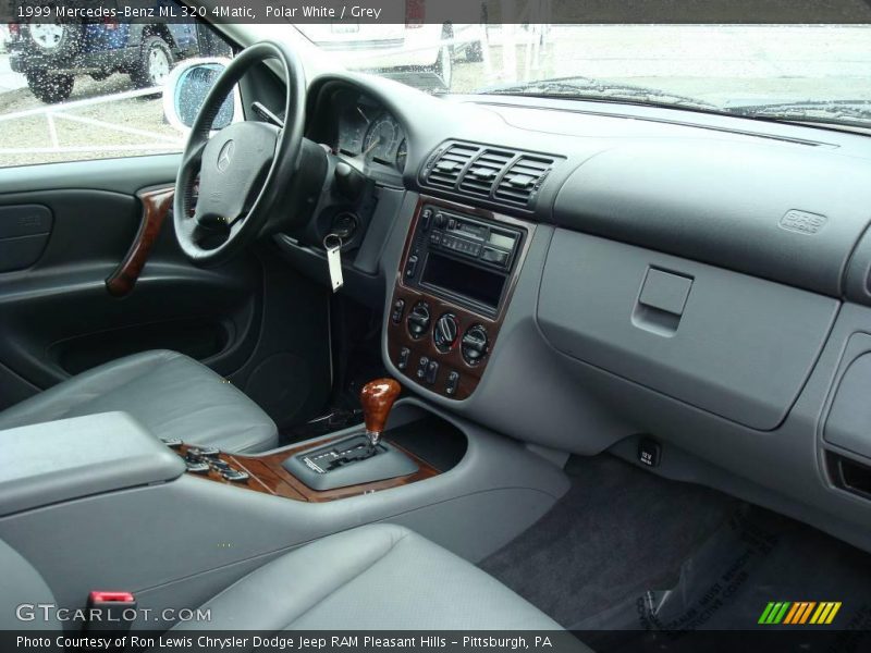 Polar White / Grey 1999 Mercedes-Benz ML 320 4Matic