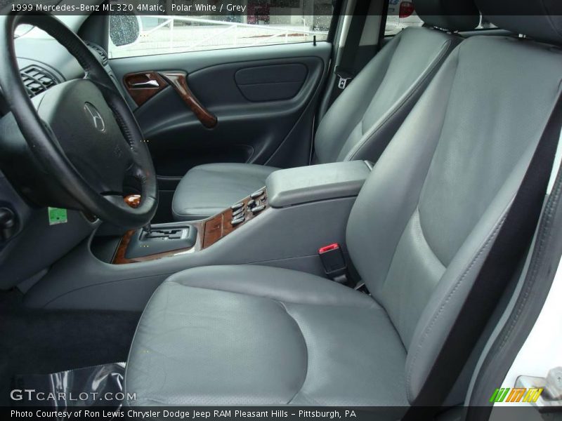 Polar White / Grey 1999 Mercedes-Benz ML 320 4Matic