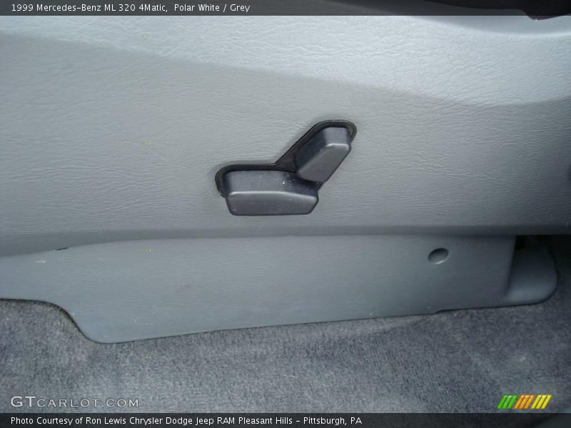 Polar White / Grey 1999 Mercedes-Benz ML 320 4Matic