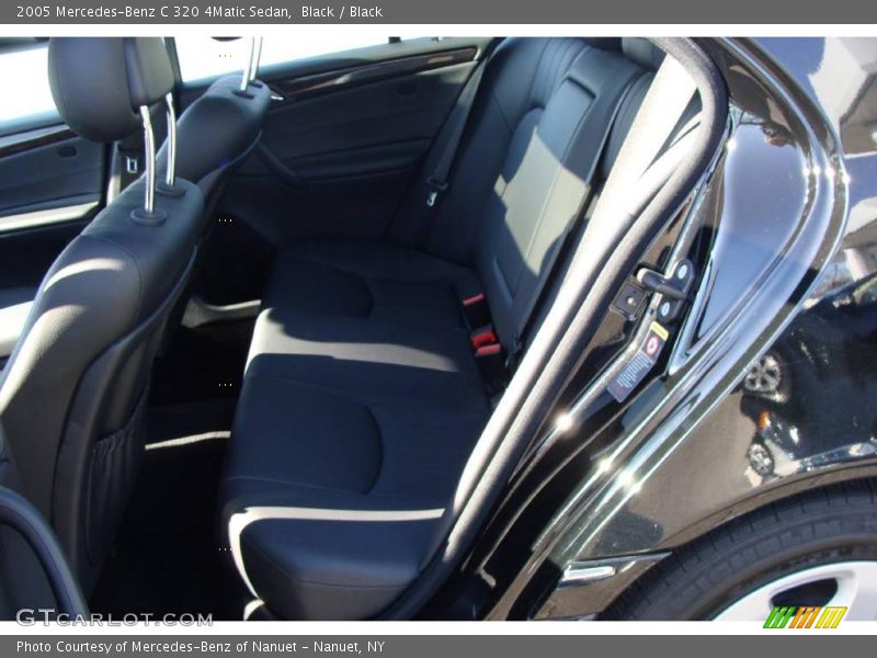 Black / Black 2005 Mercedes-Benz C 320 4Matic Sedan