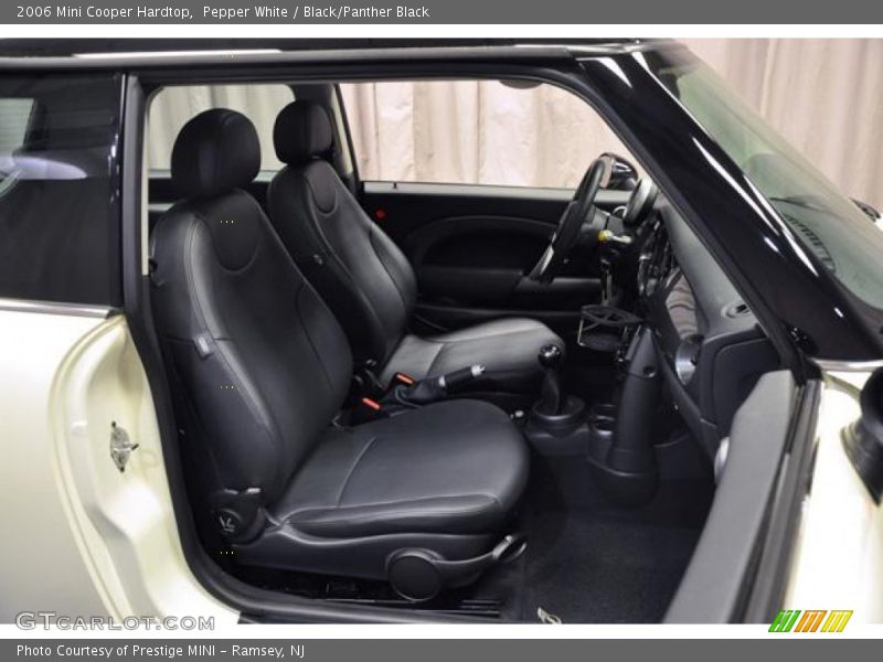Pepper White / Black/Panther Black 2006 Mini Cooper Hardtop