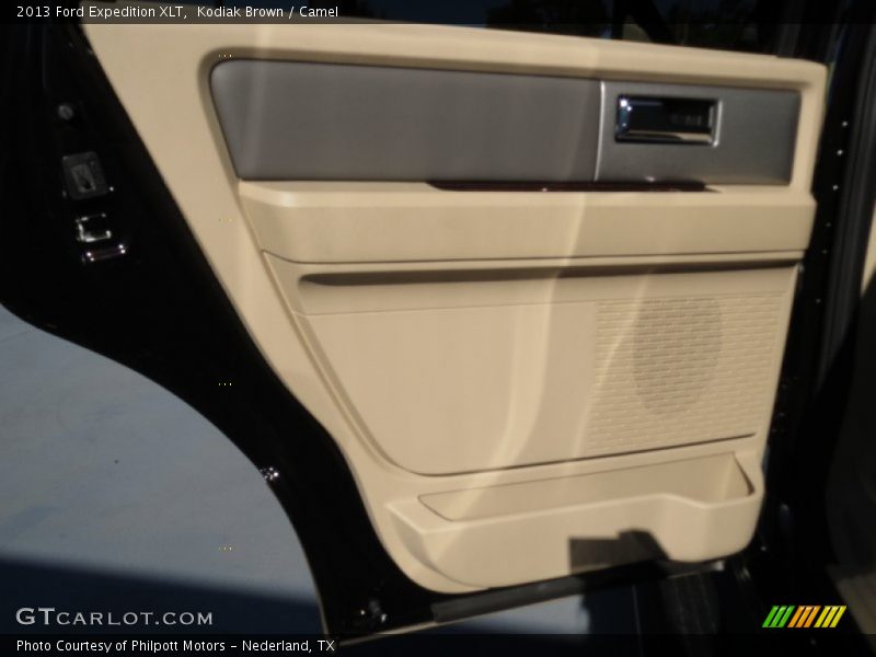 Kodiak Brown / Camel 2013 Ford Expedition XLT