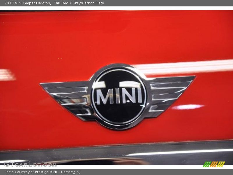 Chili Red / Grey/Carbon Black 2010 Mini Cooper Hardtop