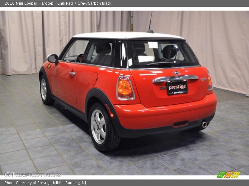 Chili Red / Grey/Carbon Black 2010 Mini Cooper Hardtop