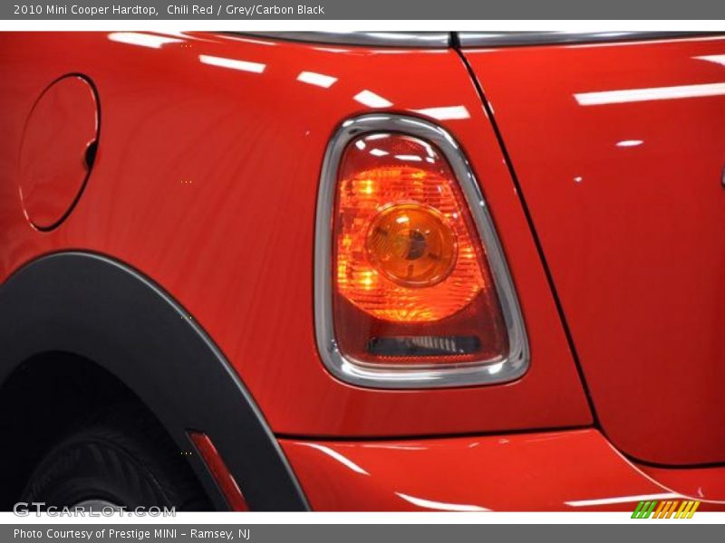 Chili Red / Grey/Carbon Black 2010 Mini Cooper Hardtop