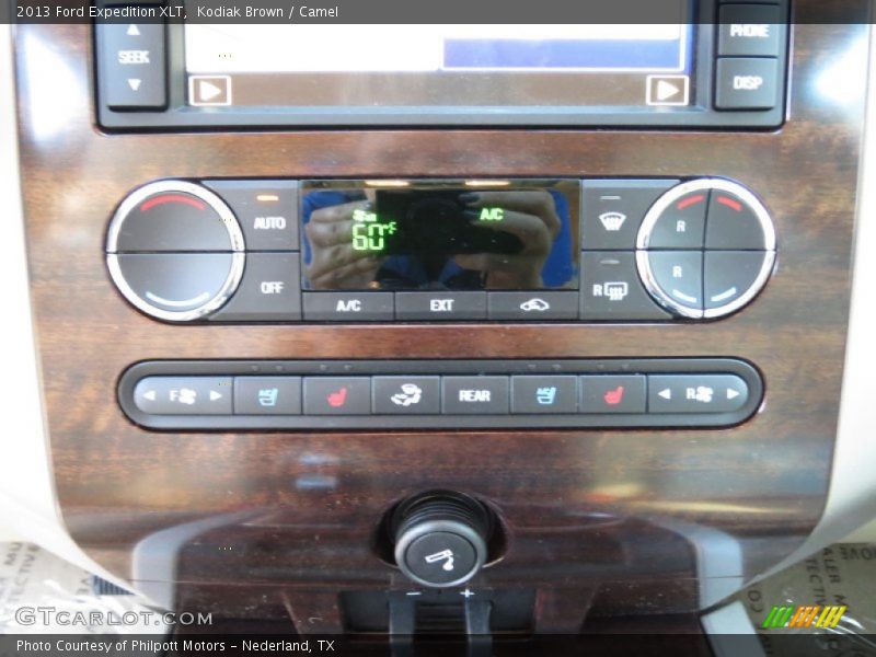 Kodiak Brown / Camel 2013 Ford Expedition XLT