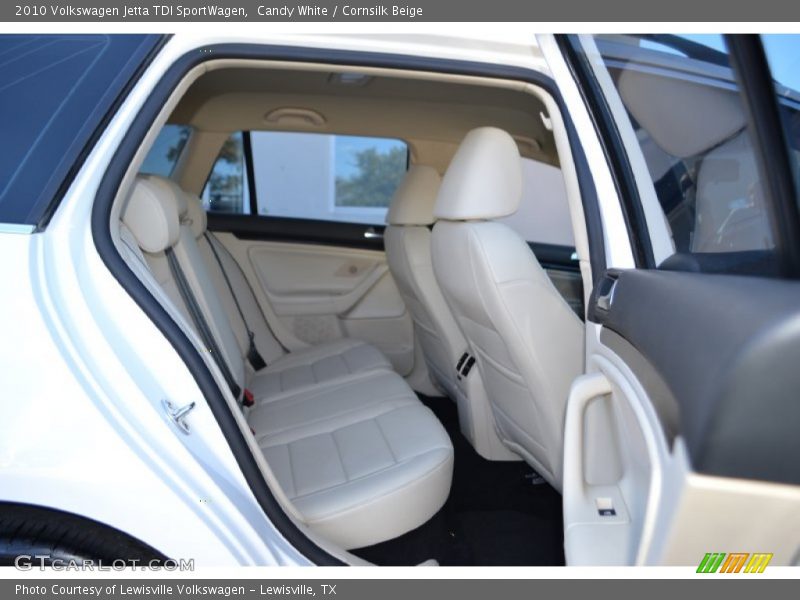 Candy White / Cornsilk Beige 2010 Volkswagen Jetta TDI SportWagen