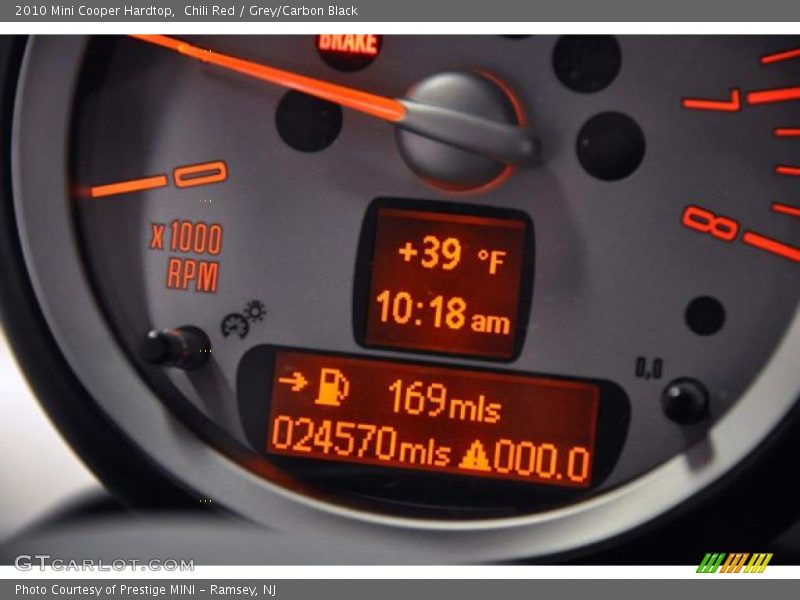 Chili Red / Grey/Carbon Black 2010 Mini Cooper Hardtop