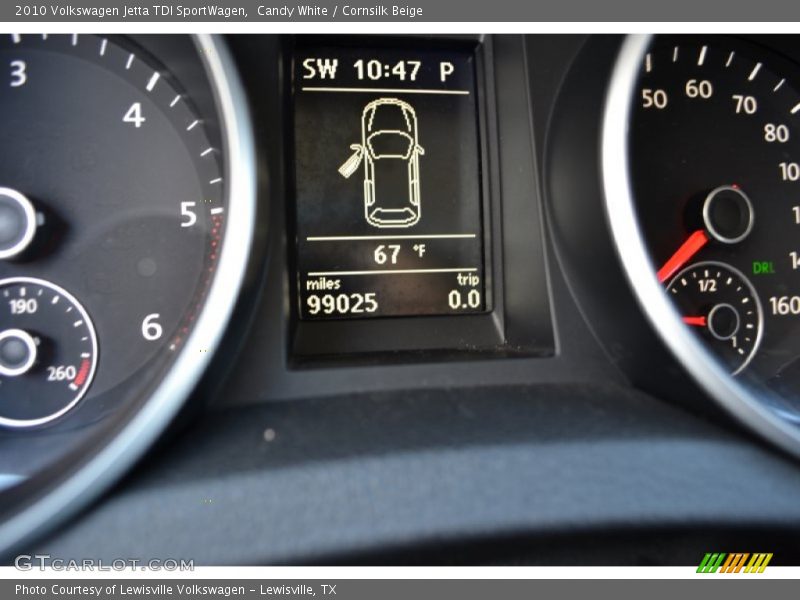 Candy White / Cornsilk Beige 2010 Volkswagen Jetta TDI SportWagen