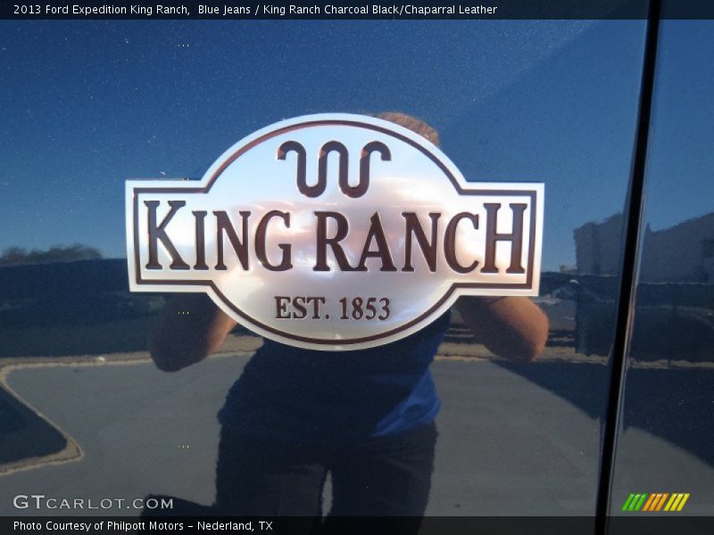  2013 Expedition King Ranch Logo
