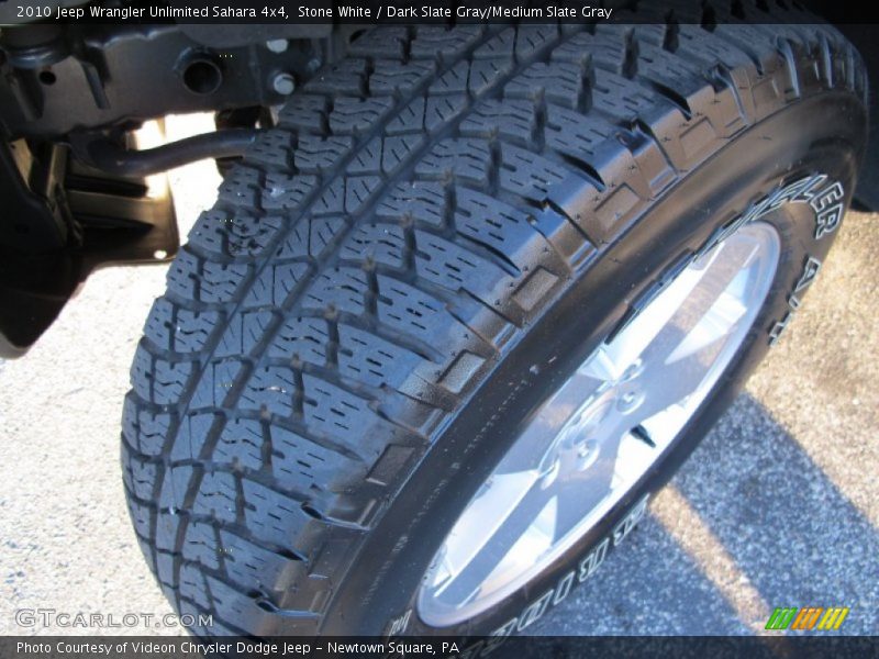 Stone White / Dark Slate Gray/Medium Slate Gray 2010 Jeep Wrangler Unlimited Sahara 4x4