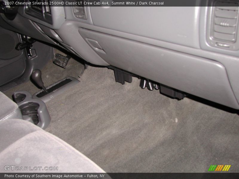 Summit White / Dark Charcoal 2007 Chevrolet Silverado 2500HD Classic LT Crew Cab 4x4