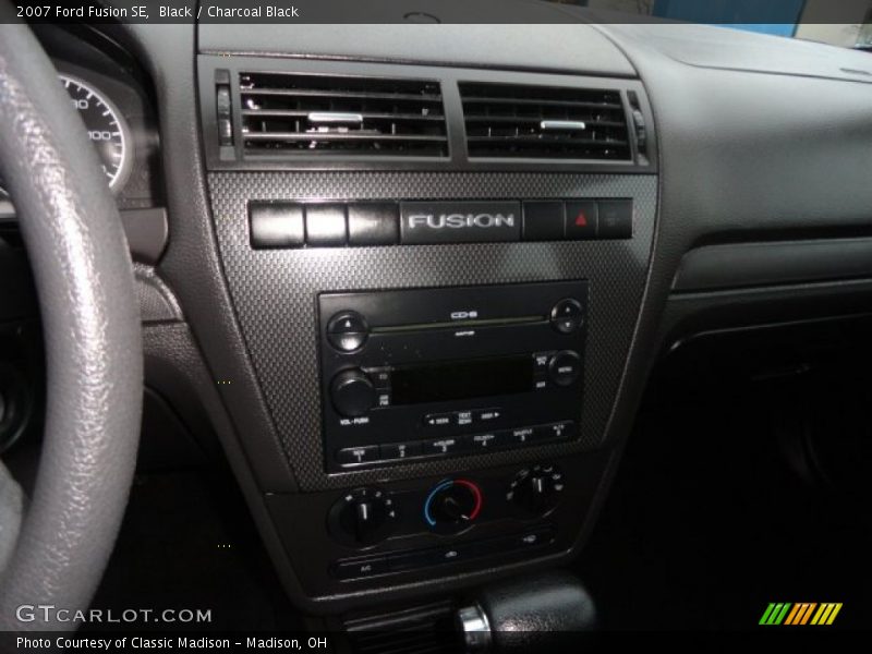 Black / Charcoal Black 2007 Ford Fusion SE
