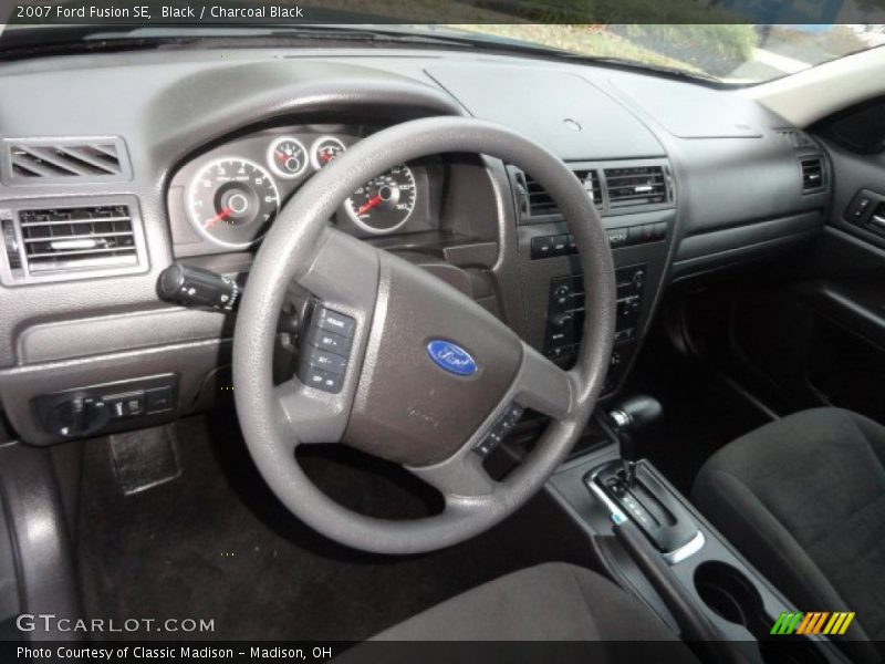 Black / Charcoal Black 2007 Ford Fusion SE