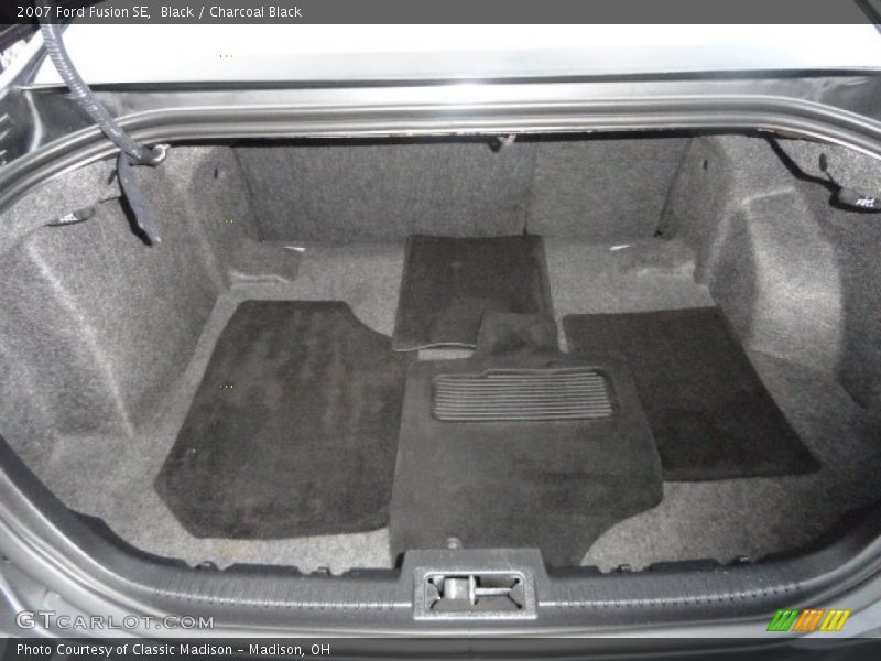 Black / Charcoal Black 2007 Ford Fusion SE